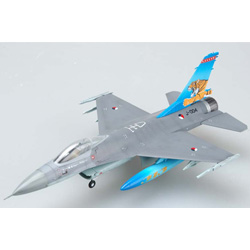 1/72 F-16A J-004 NTAF \\\