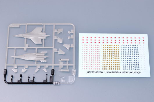1/350 항공모함용 Su-33 UB FLANKER (6pcs)