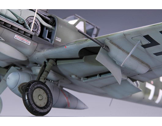 1/24 Messerschmitt Bf-109 k-4