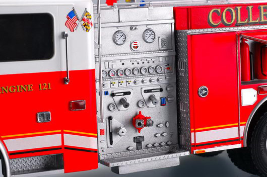 1/25 American LAFRANCE 소방차 2002