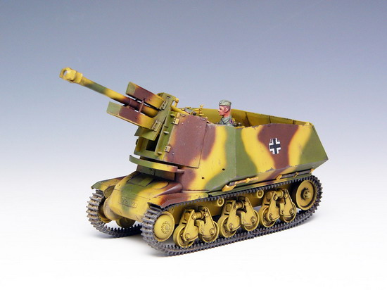 1/35 German 39(H) 105mm LeFH18(Sf)auf Geschutzwagen