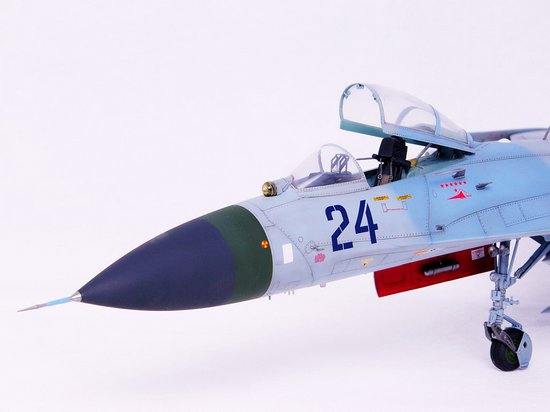1/32 Sukhoi Su-27 Flanker B