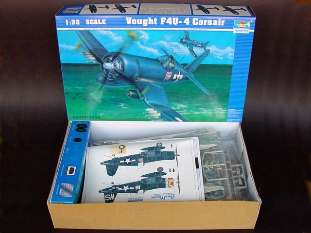 1/32 F4U-4 Corsair