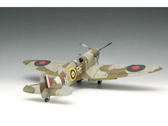 1/24 BRITISH SPITFIRE MK VB