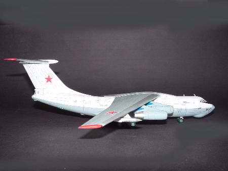1/144 ILYUSHIN IL-78 MIDAS